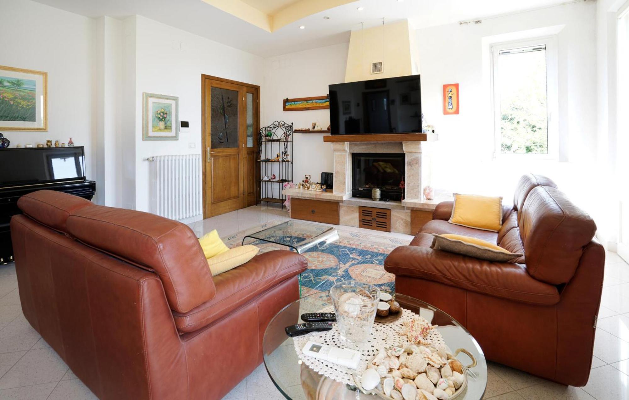 Stunning Home In Chianciano Terme With Wifi Exterior photo