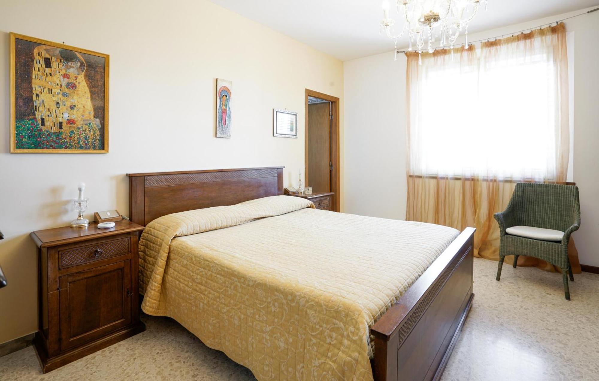 Stunning Home In Chianciano Terme With Wifi Exterior photo